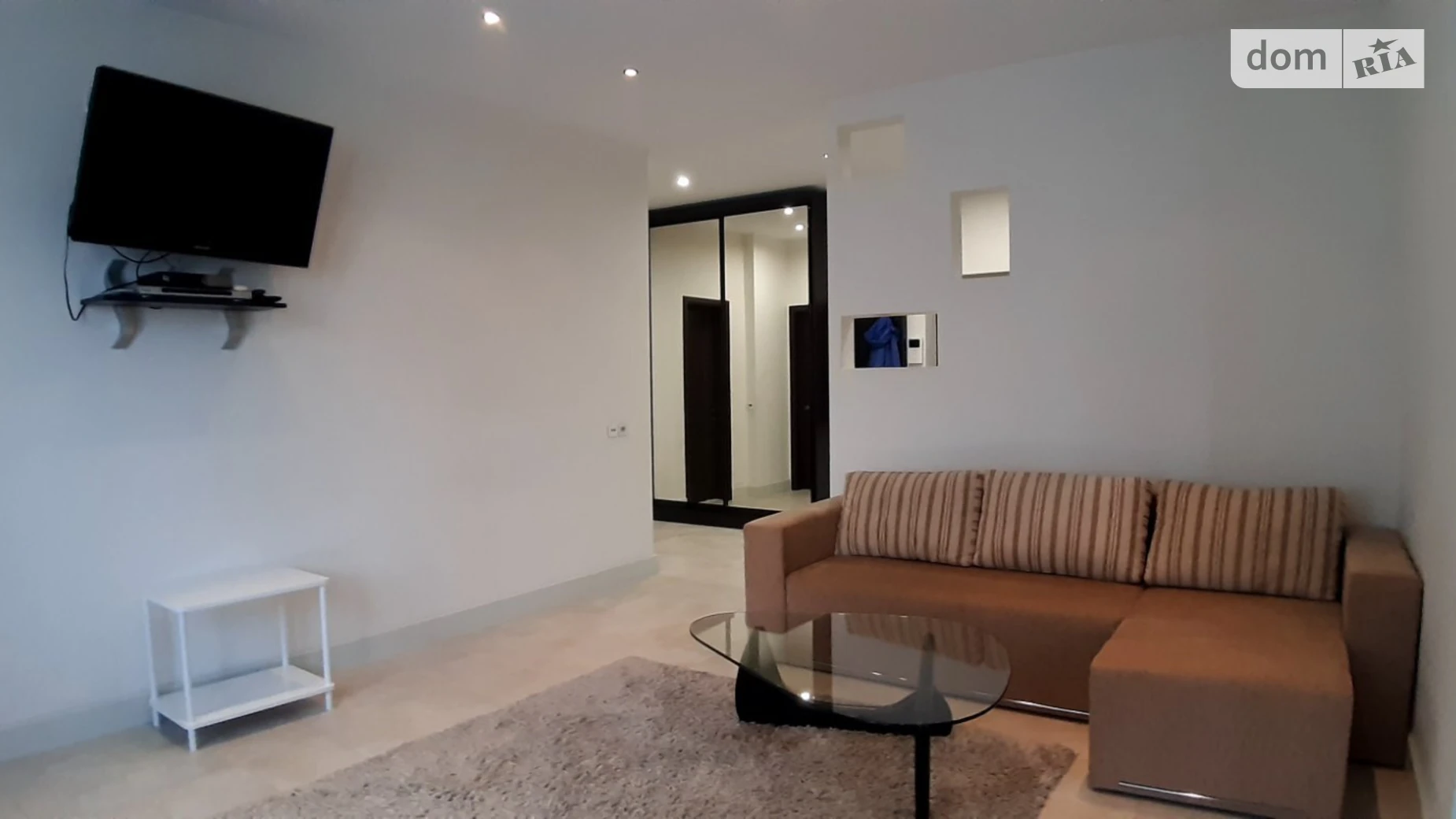 Сдается в аренду 2-комнатная квартира 71.2 кв. м в Киеве, ул. Гетмана Павла Скоропадского(Льва Толстого), 39 - фото 2