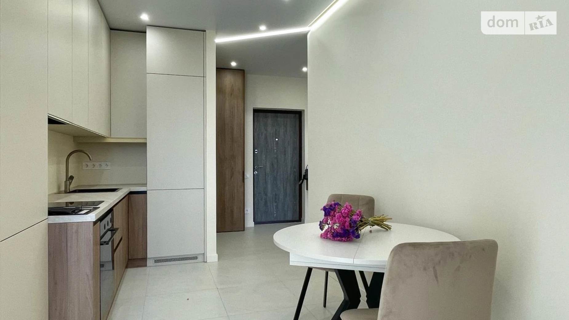 Продается 1-комнатная квартира 41.1 кв. м в Львове, ул. Малоголоскивская - фото 3