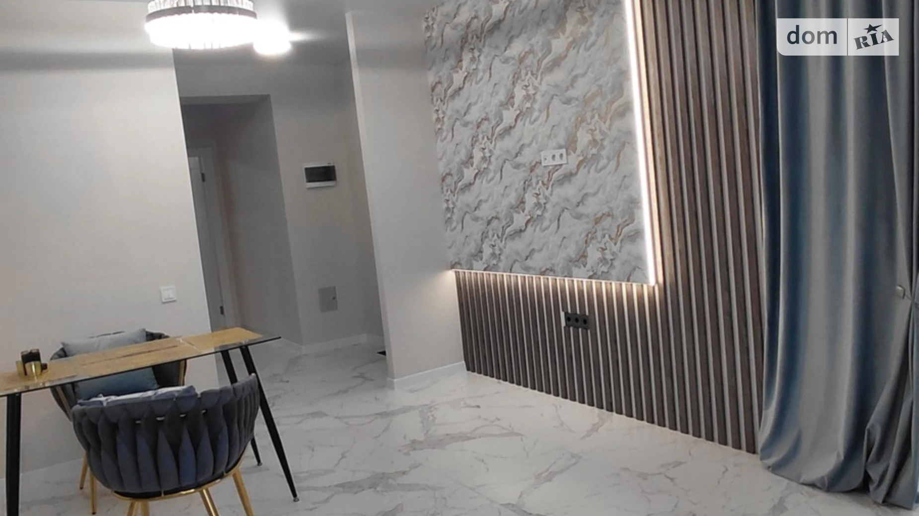 Продается 1-комнатная квартира 53 кв. м в Виннице, ул. Андрея Шептицкого - фото 2