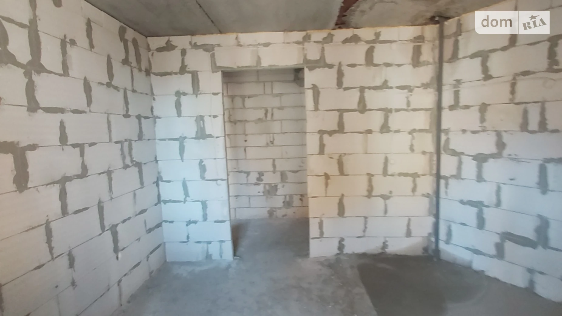 1-комнатная квартира 42.3 кв. м в Тернополе, ул. Галицкая - фото 2