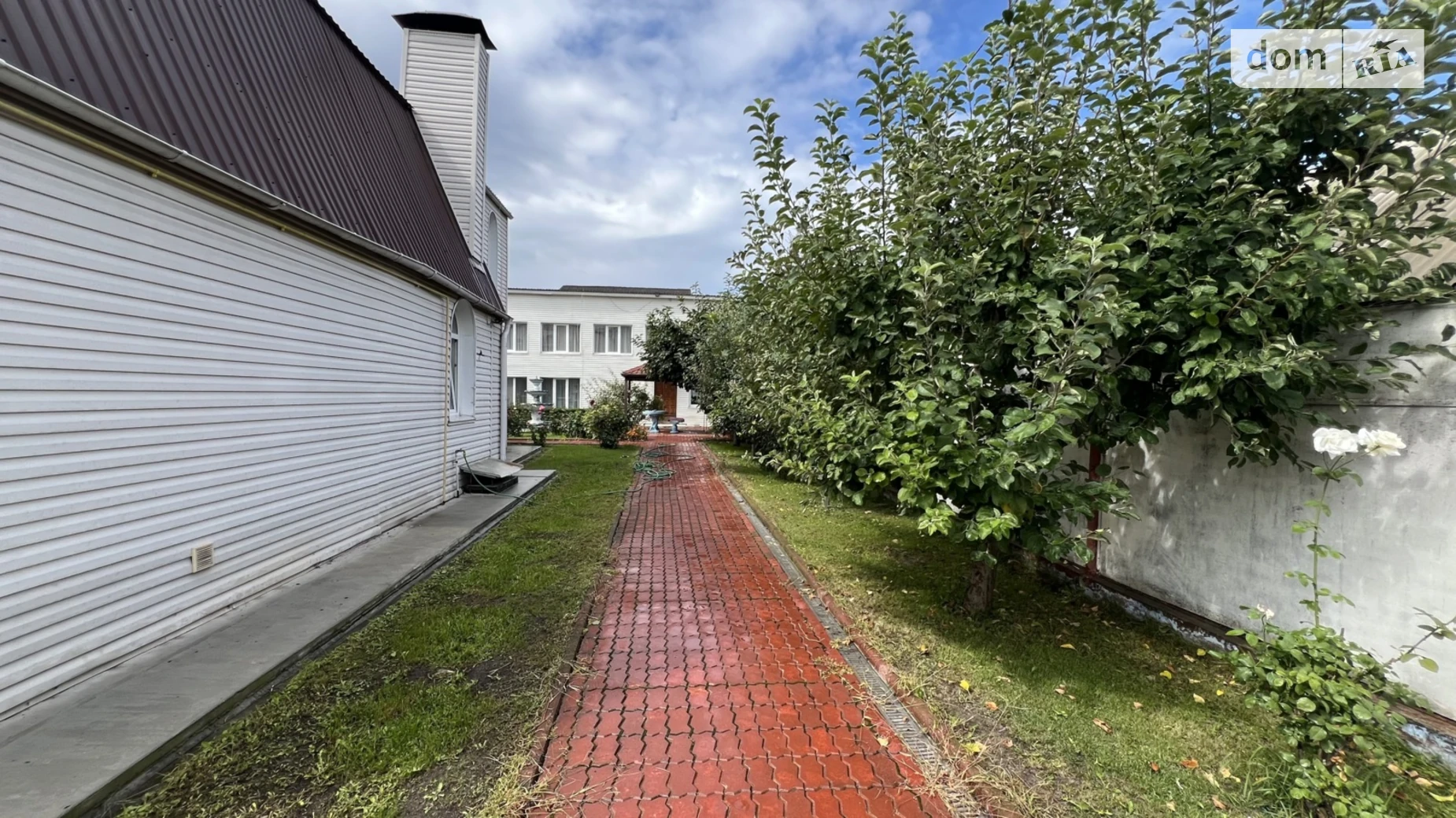 Продается дом на 2 этажа 486.8 кв. м с садом, цена: 274900 $ - фото 5