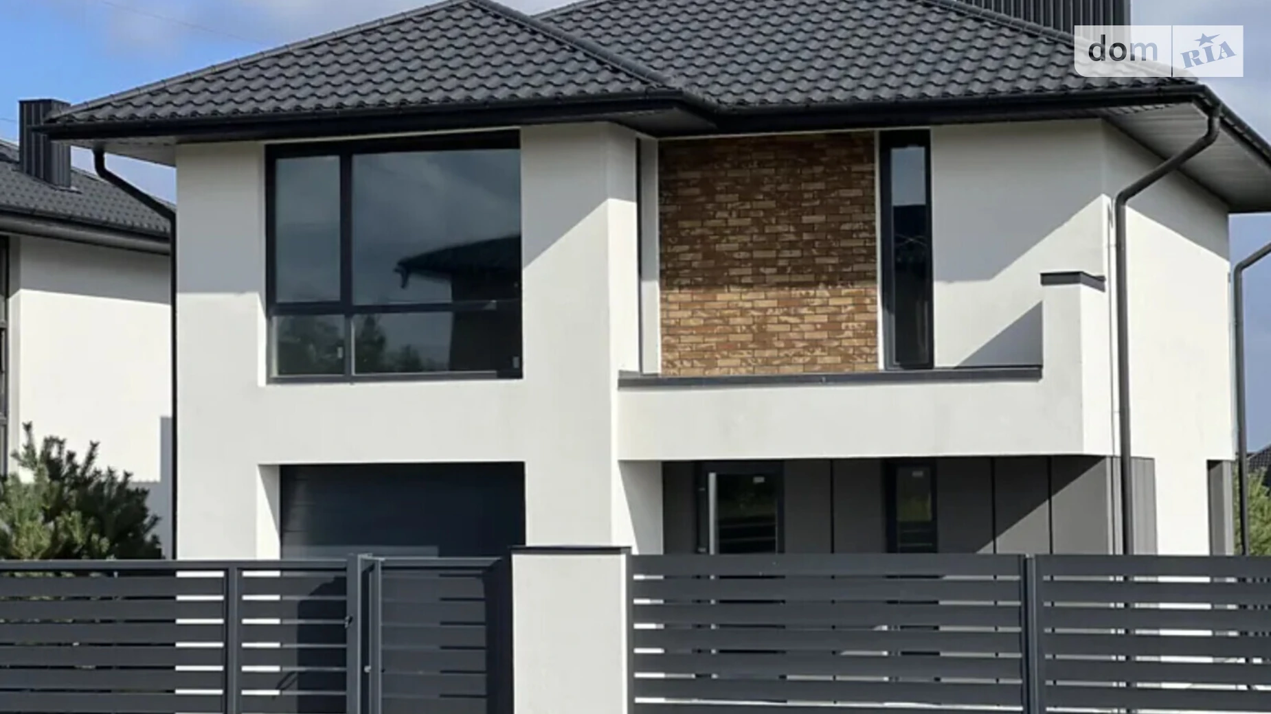 Продается дом на 2 этажа 140 кв. м с бассейном, цена: 120000 $ - фото 4