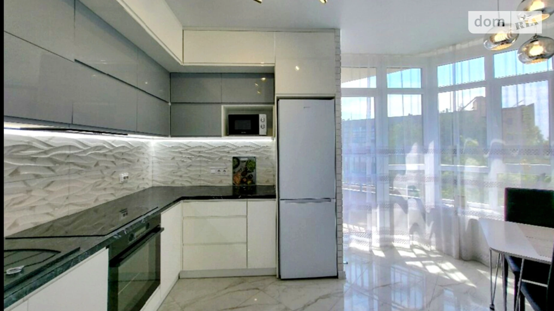 Продається 2-кімнатна квартира 65 кв. м у Вінниці, вул. 600-річчя - фото 2