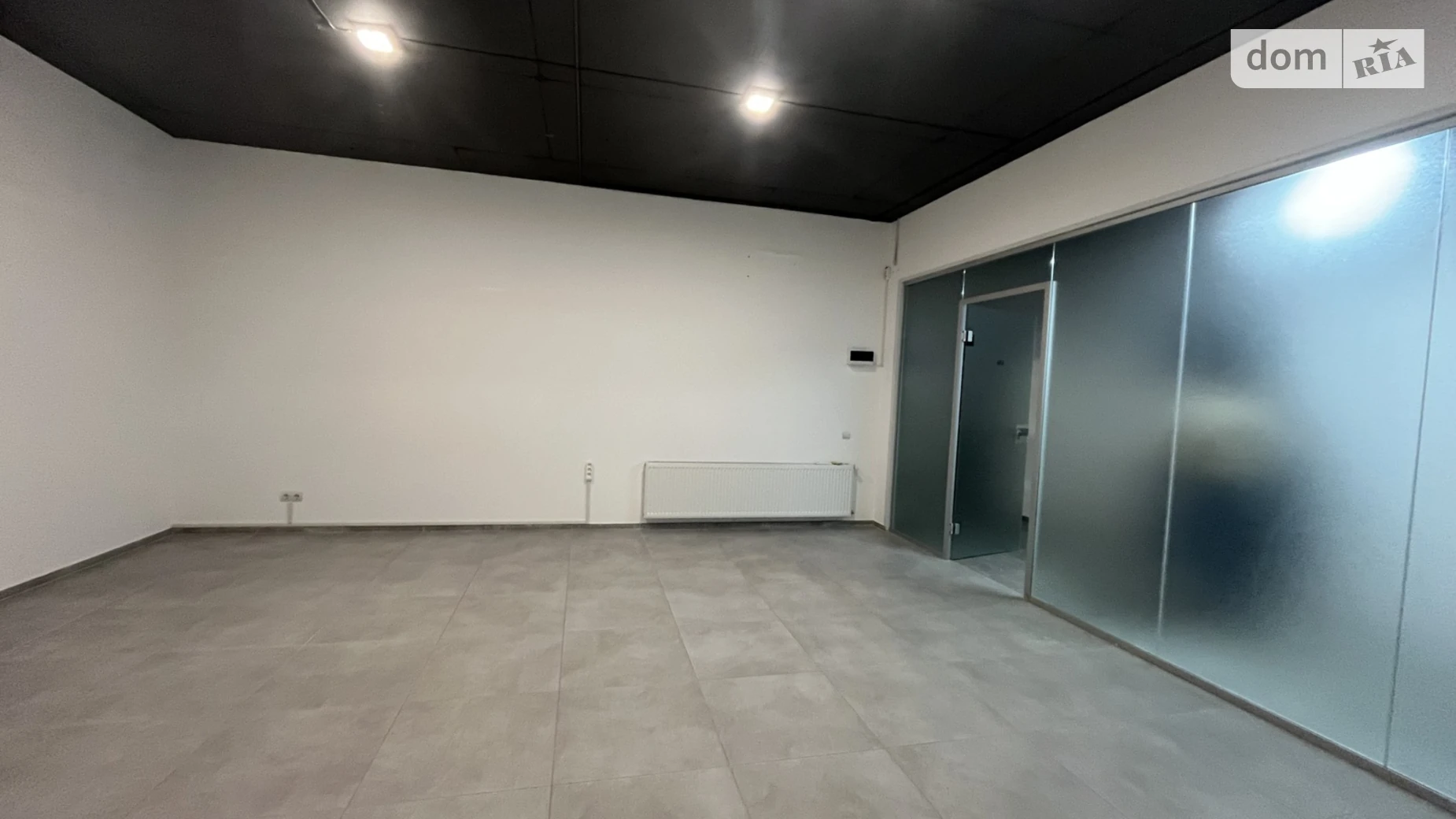 Продається офіс 35 кв. м в бізнес-центрі, цена: 37000 $ - фото 4