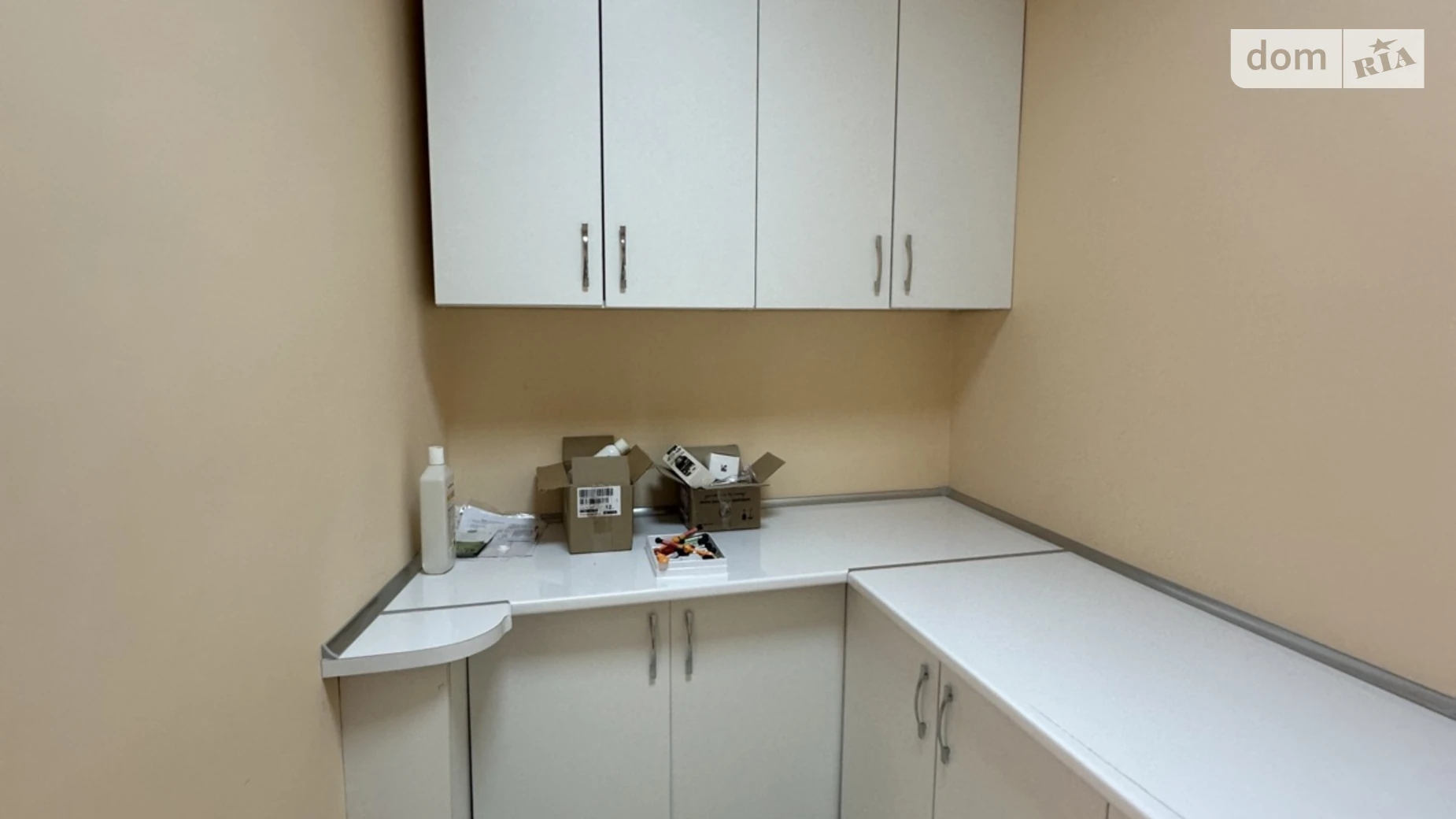 Сдается в аренду объект сферы услуг 32 кв. м в 1-этажном здании, цена: 800 $ - фото 5