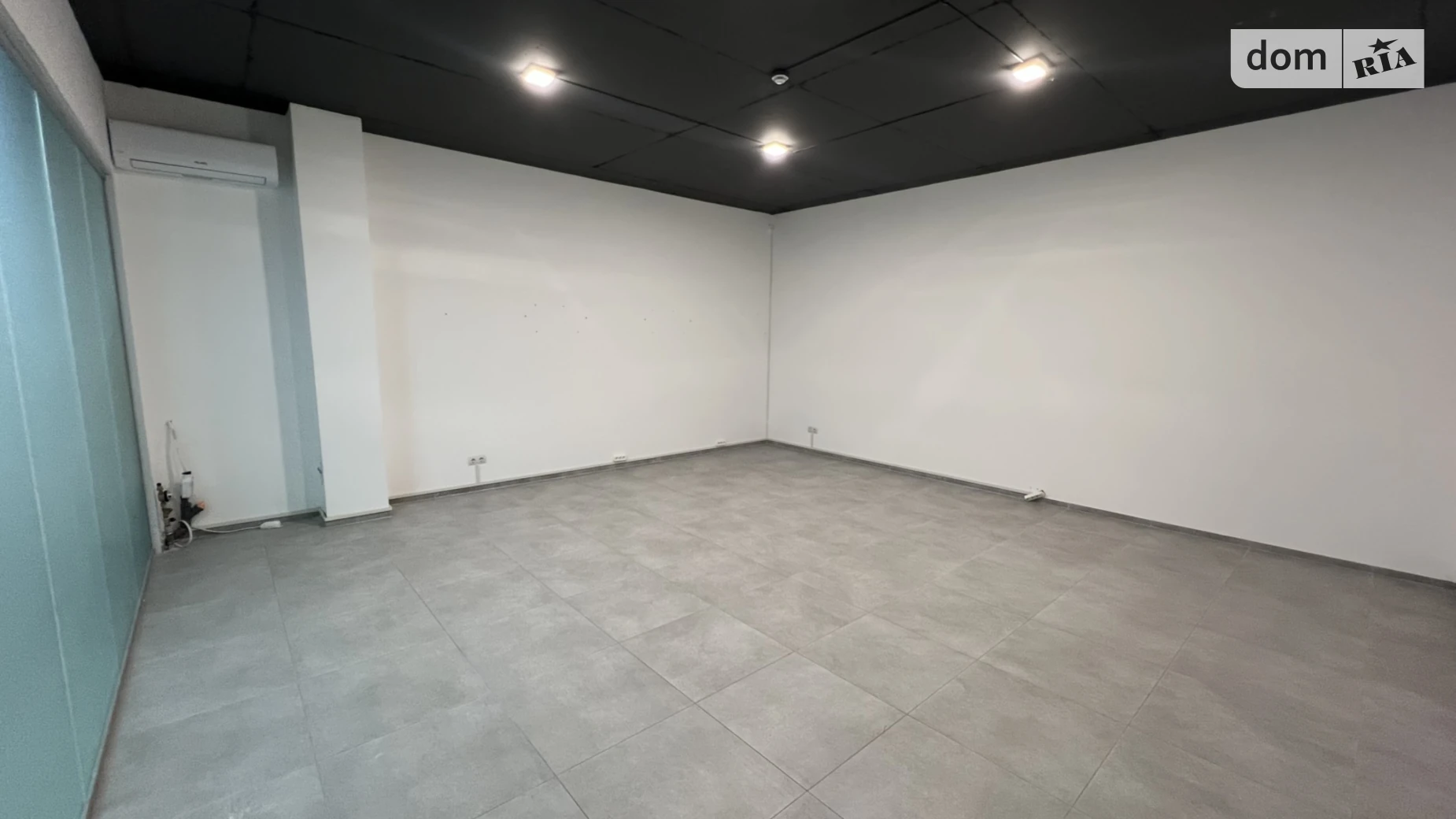 Продається офіс 35 кв. м в бізнес-центрі, цена: 37000 $ - фото 4