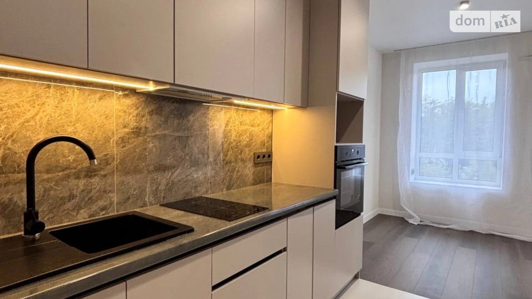 Продается 1-комнатная квартира 28 кв. м в Ирпене, ул. Соборная(ІІІ Интернационала), 2К/7 - фото 2