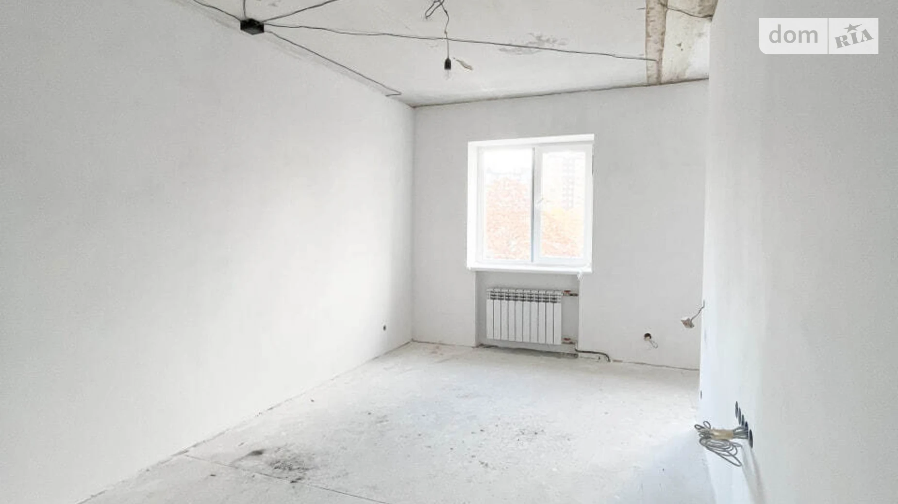 Продается 3-комнатная квартира 59.3 кв. м в Ровно, ул. Соборная, 279 - фото 2