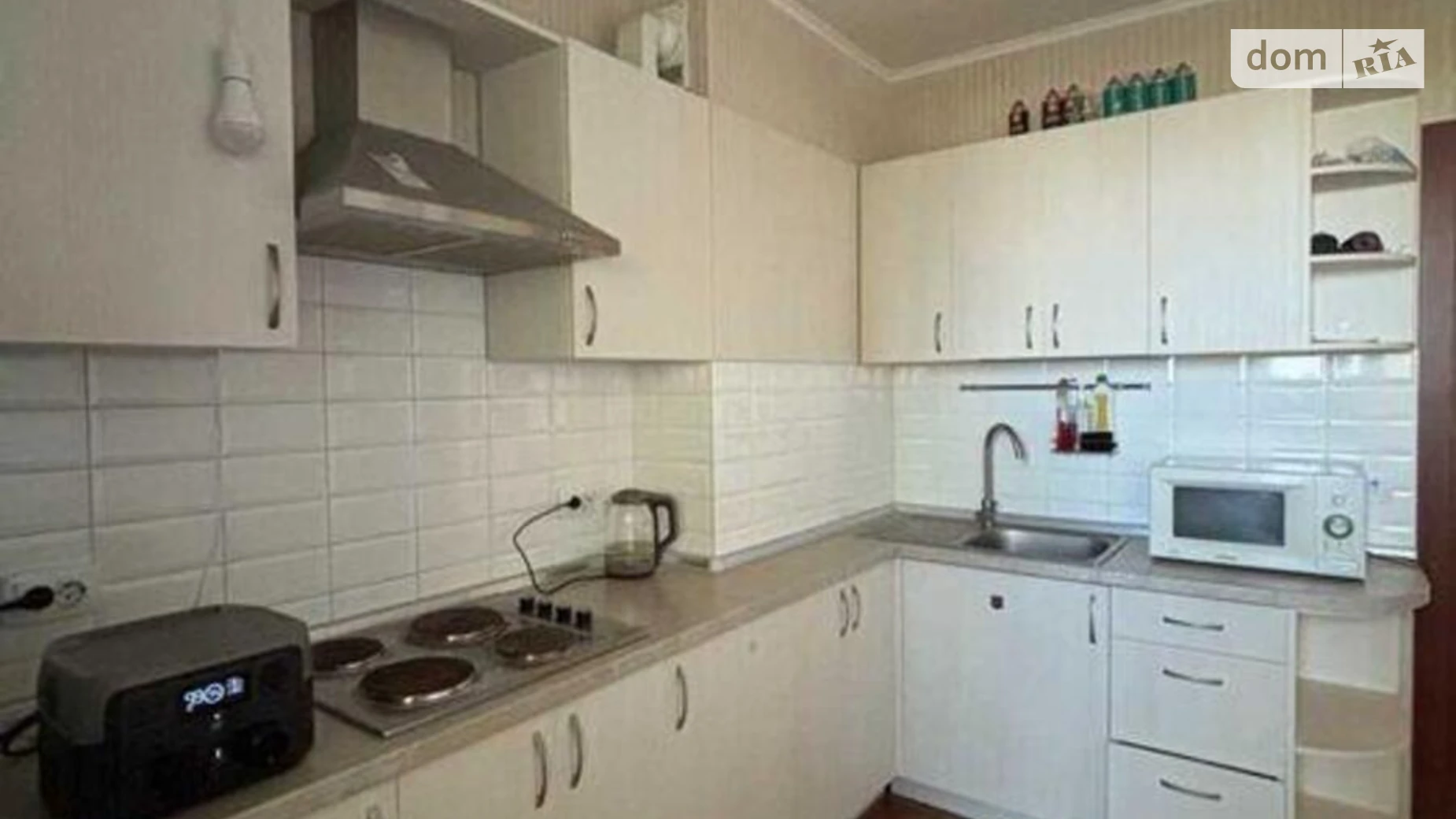 Продается 2-комнатная квартира 72.3 кв. м в Киеве, пер. Балтийский, 5 - фото 2