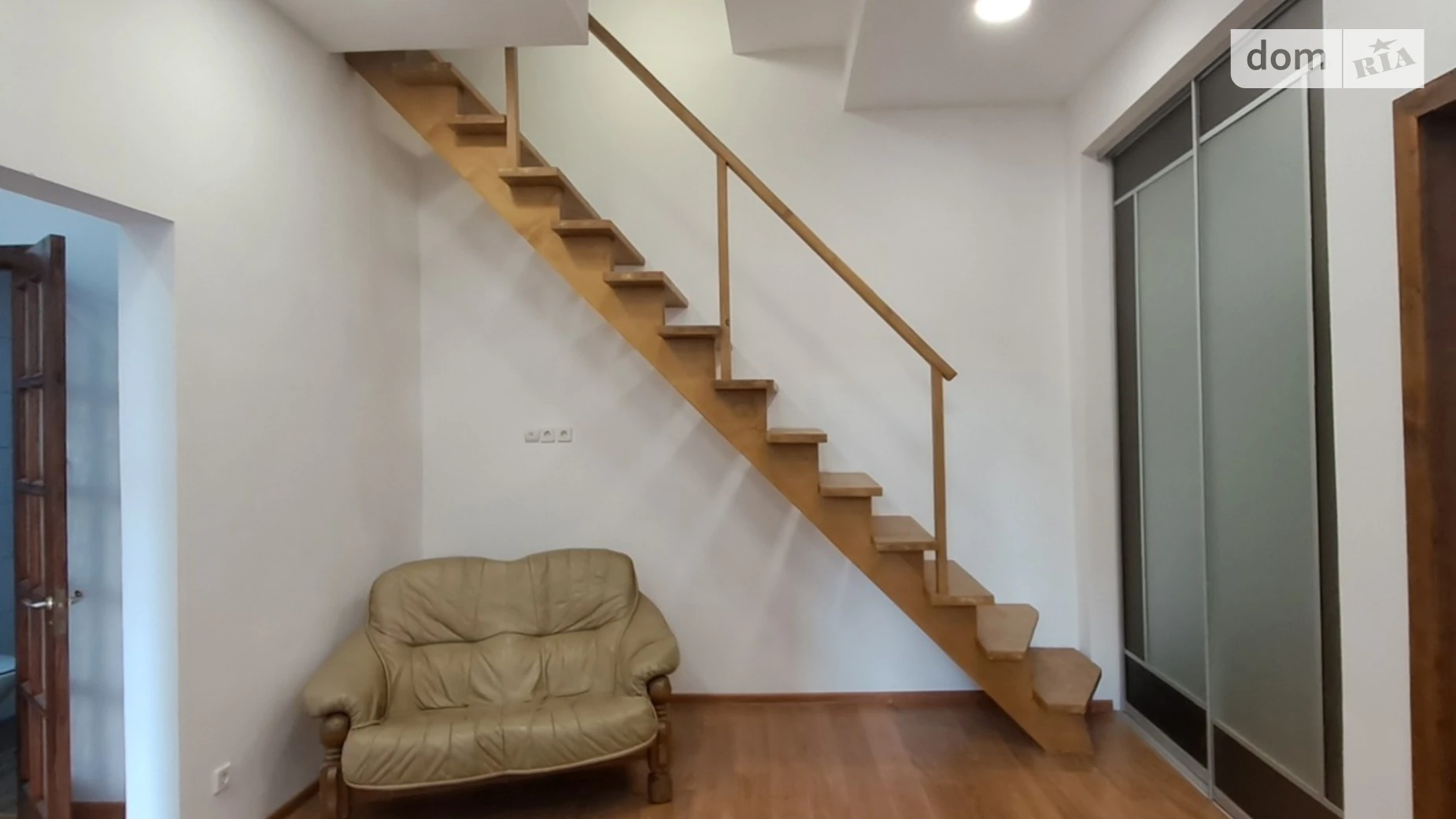 Продается 3-комнатная квартира 100 кв. м в Черновцах, ул. Шевченко Тараса - фото 3