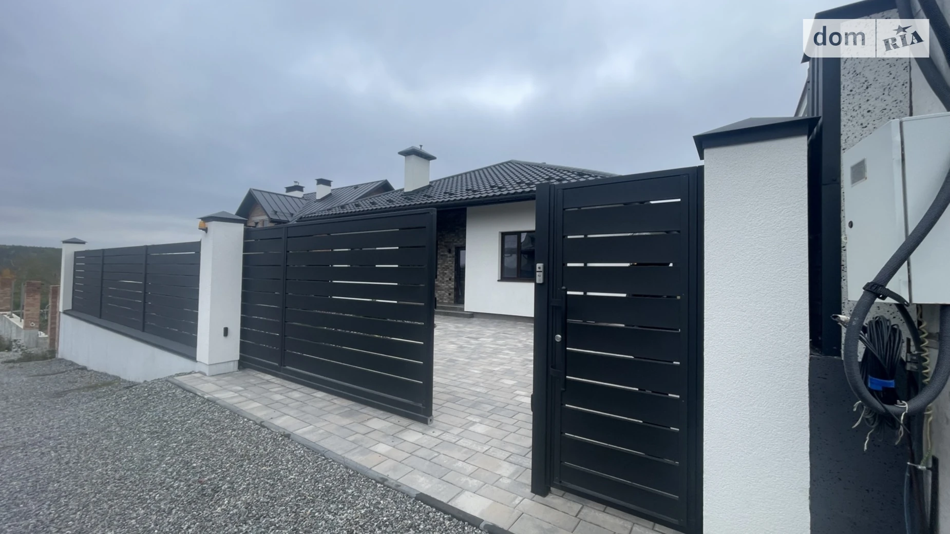 Продается одноэтажный дом 112 кв. м с балконом, цена: 220000 $ - фото 4