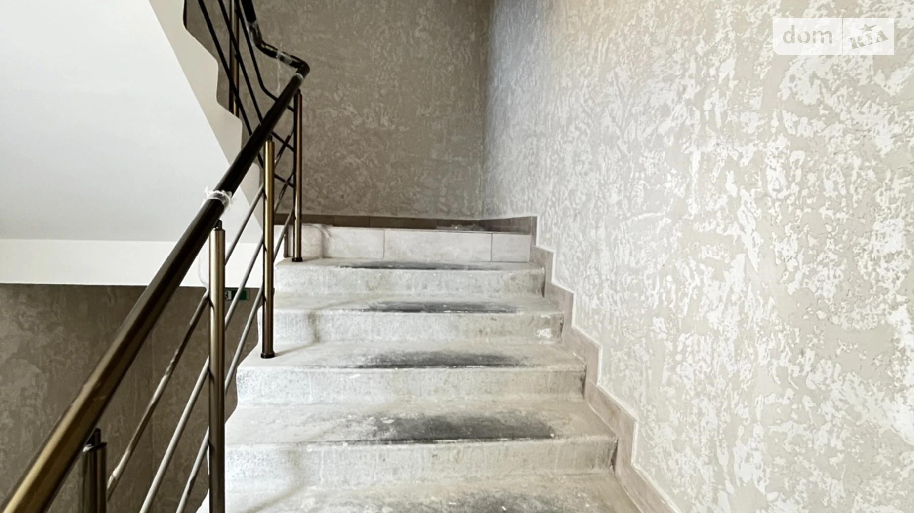 Продается 2-комнатная квартира 68.6 кв. м в Виннице, просп. Юности, 16Г - фото 4