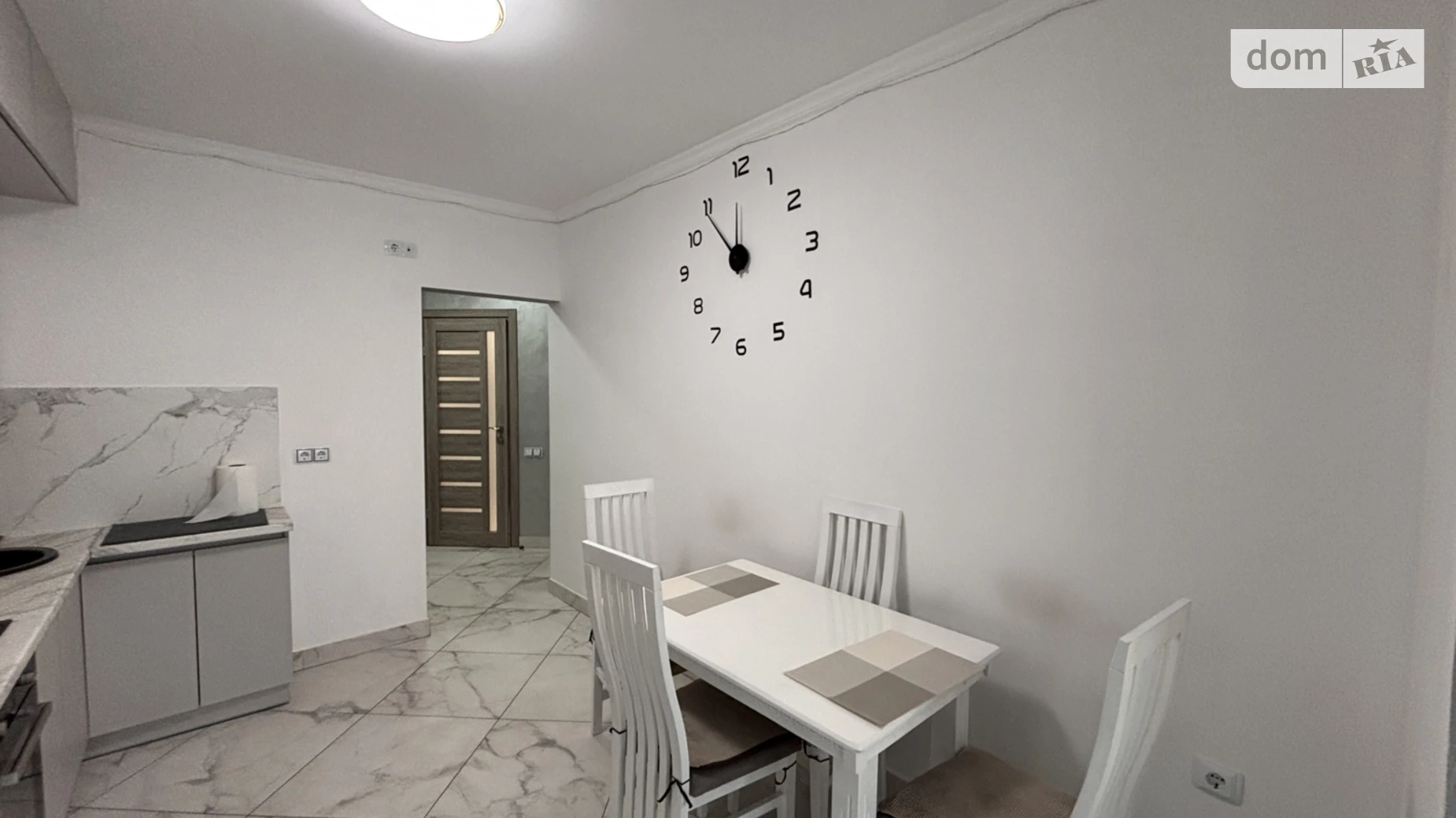 Сдается в аренду 1-комнатная квартира 40 кв. м в, цена: 350 $ - фото 2