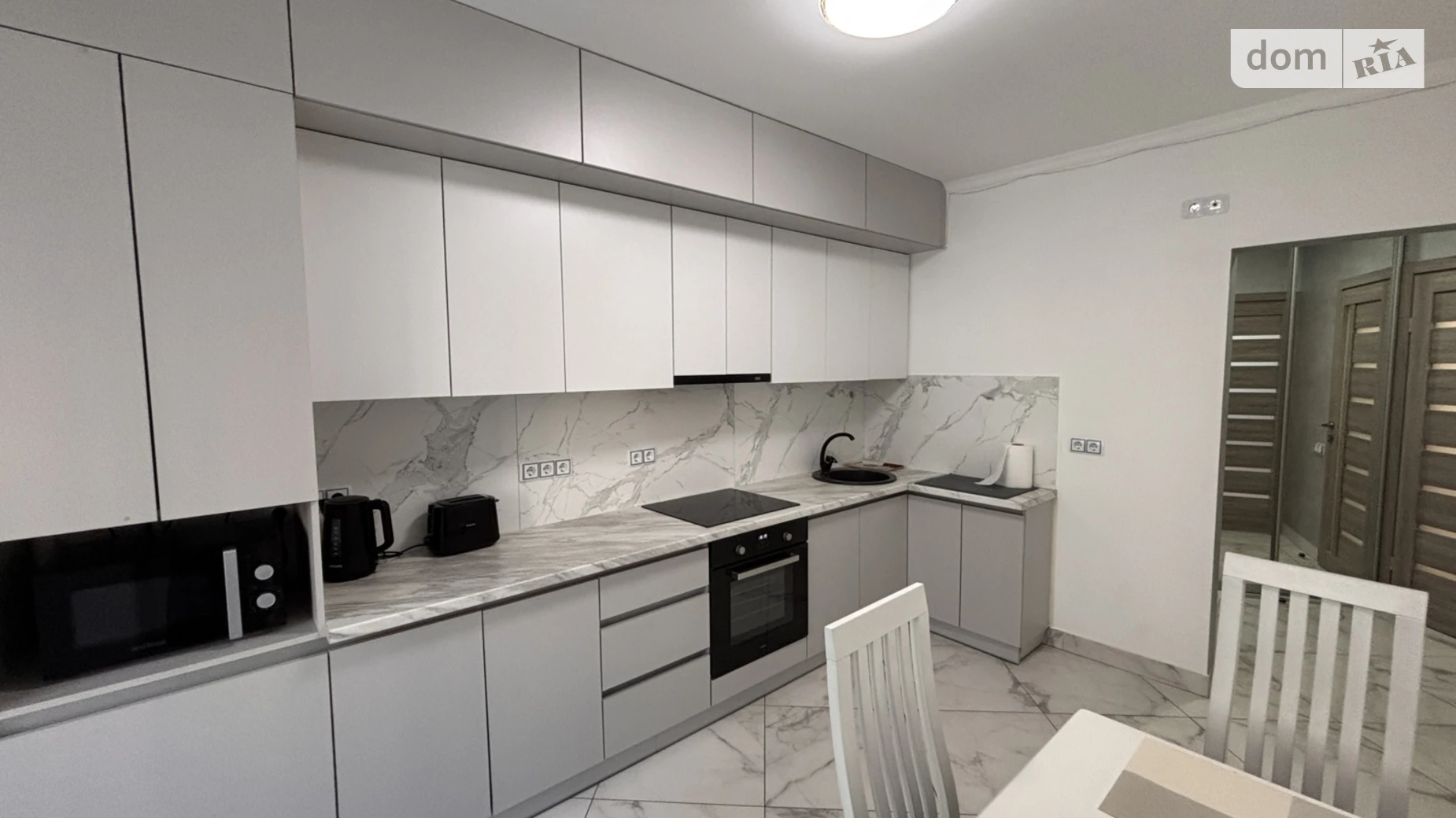 Сдается в аренду 1-комнатная квартира 40 кв. м в, цена: 350 $ - фото 3