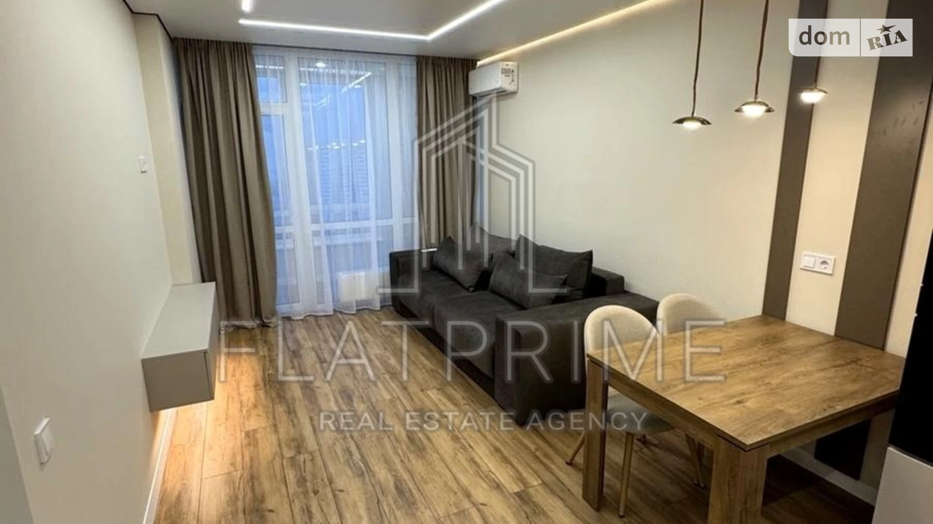 Продается 1-комнатная квартира 47.6 кв. м в Киеве, ул. Александра Олеся, 9А - фото 2