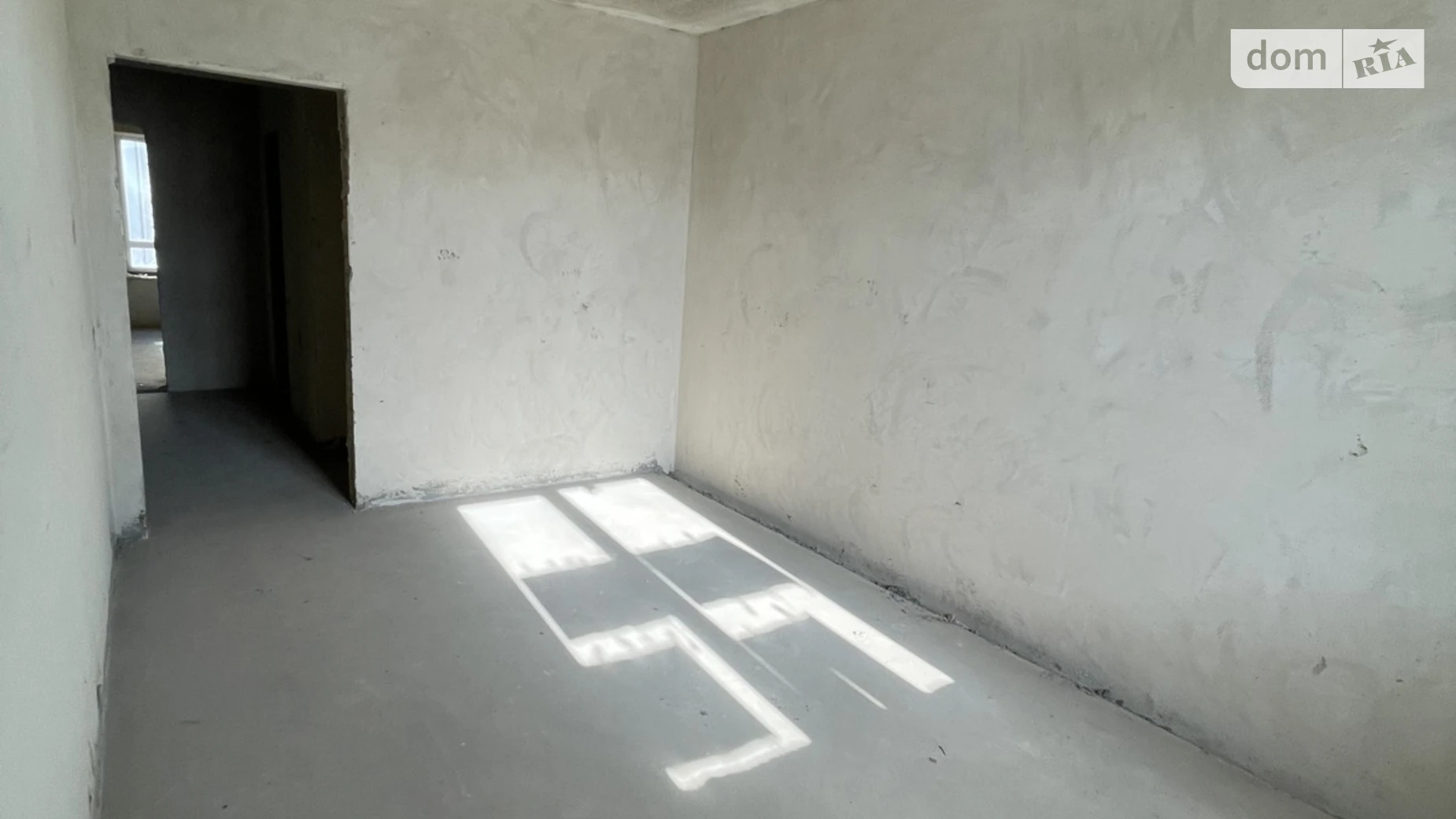 Продается 2-комнатная квартира 58 кв. м в Ивано-Франковске, ул. Вячеслава Черновола, 155 - фото 2