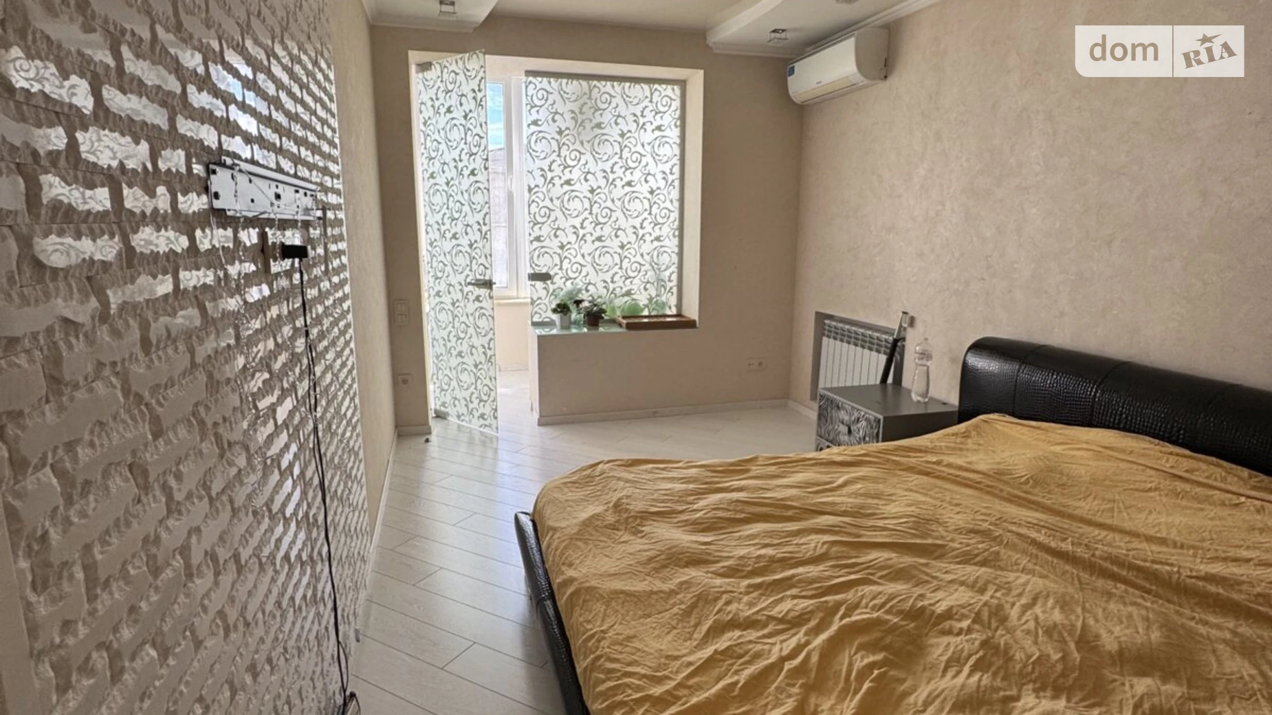 Продается 1-комнатная квартира 46.3 кв. м в Одессе, ул. Сергея Ядова, 28 - фото 2