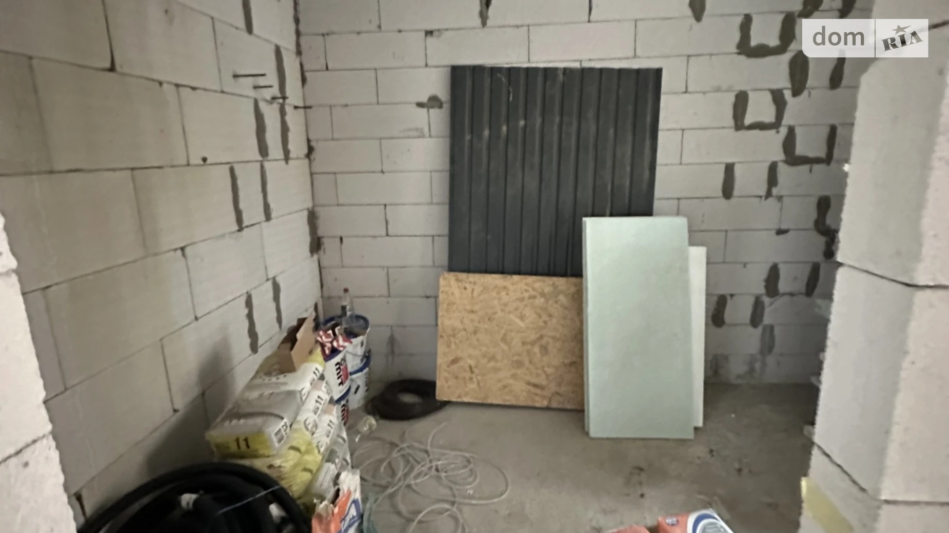 Продается дом на 2 этажа 112 кв. м с беседкой, цена: 79000 $ - фото 4