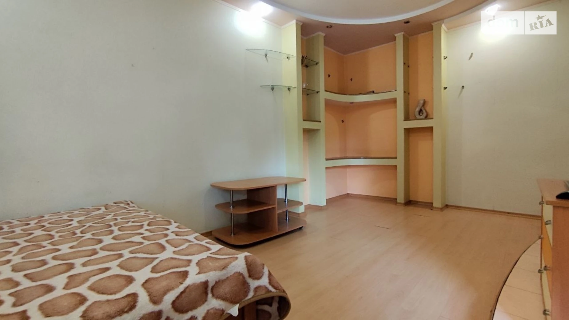 Продается 1-комнатная квартира 31 кв. м в Полтаве, ул. Навроцкого, 15 - фото 2