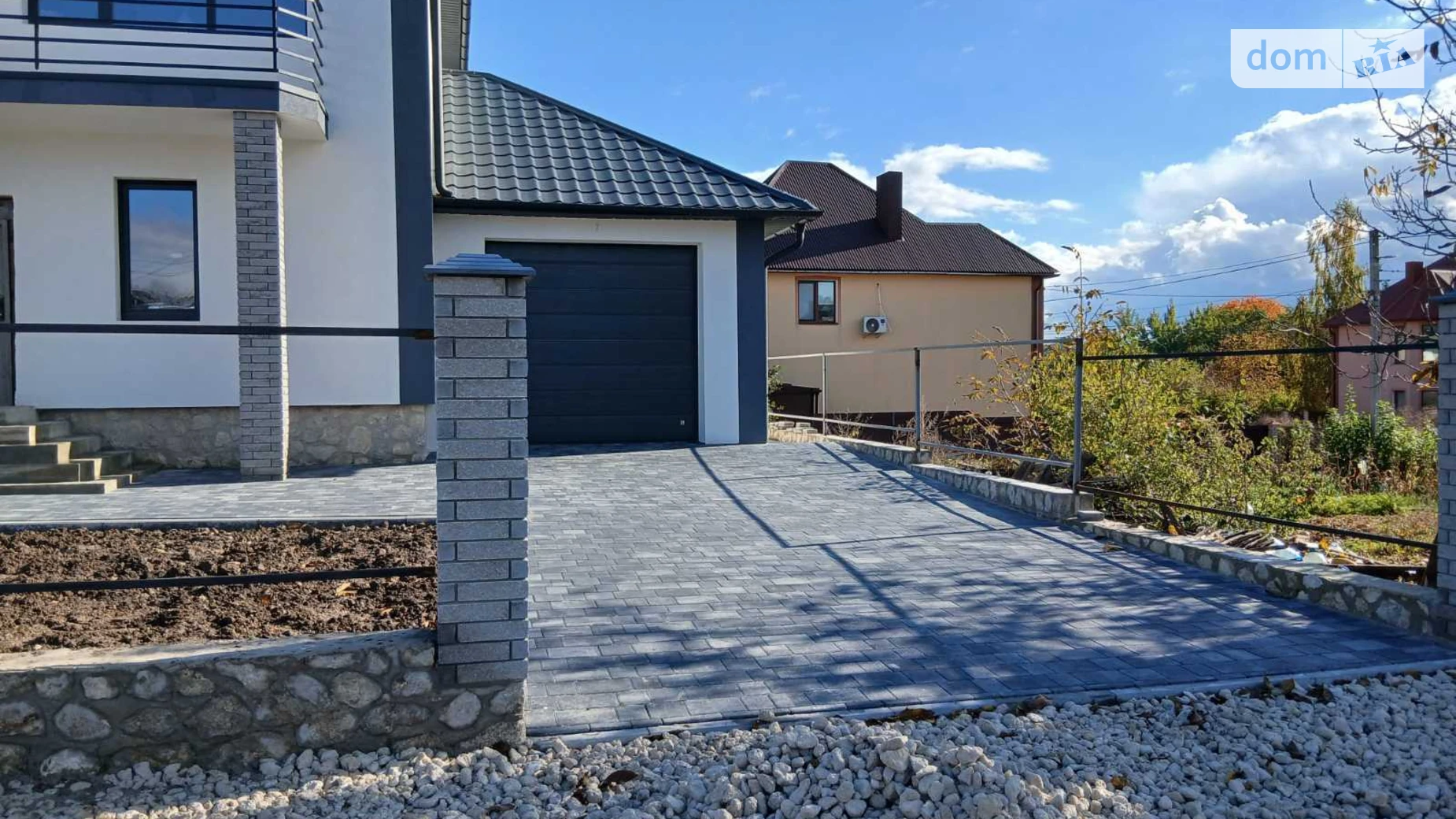 Продается дом на 2 этажа 126 кв. м с садом, цена: 115000 $ - фото 2