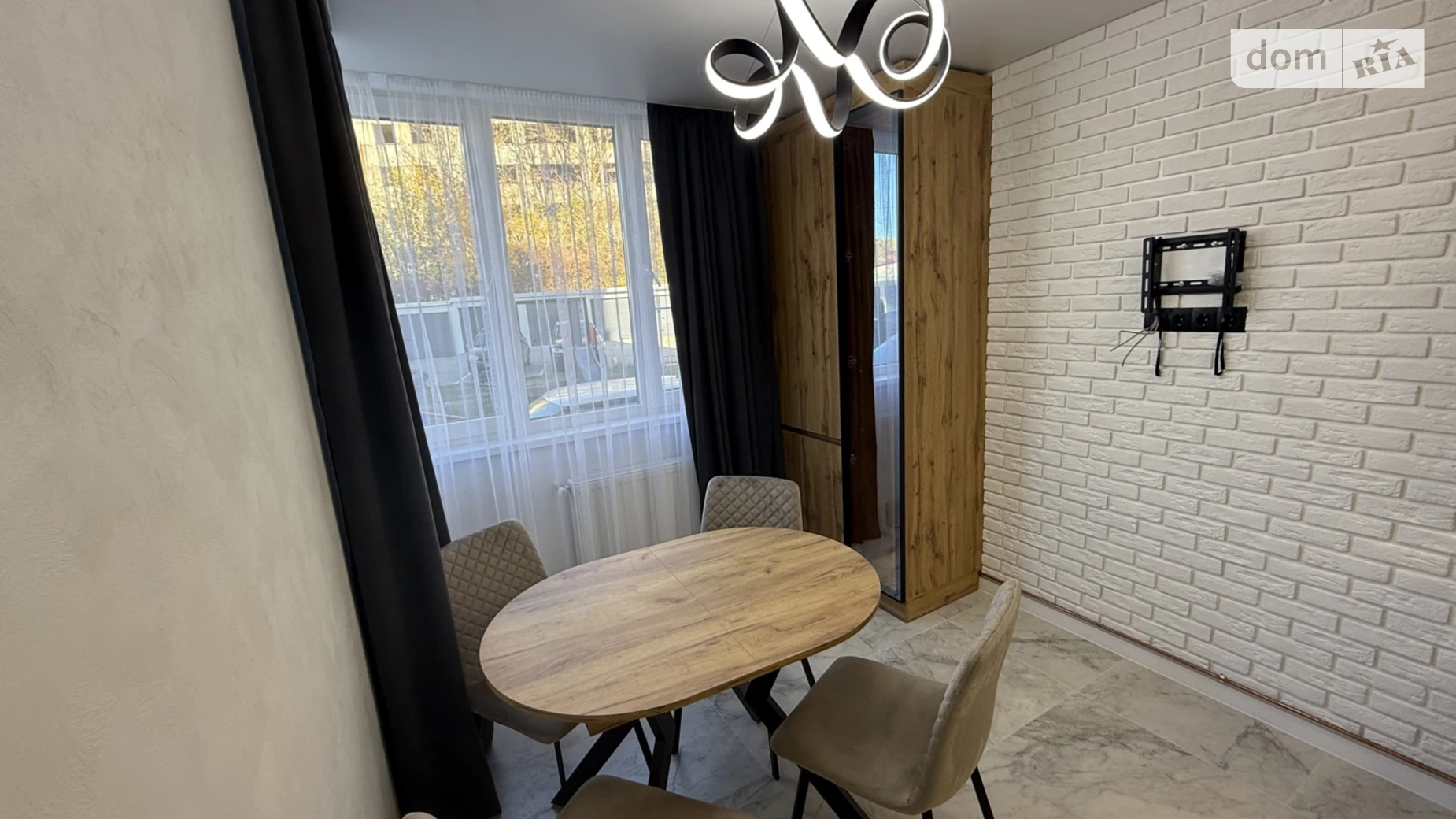 2-кімнатна квартира 75 кв. м у Тернополі, просп. Злуки, 7 - фото 3