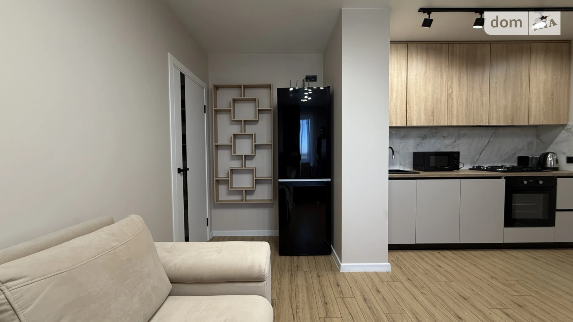 Сдается в аренду 1-комнатная квартира 43 кв. м в Ивано-Франковске, ул. Бандеры Степана, 77Б - фото 4