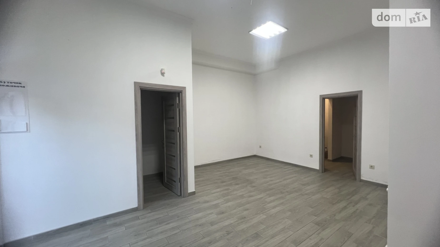 Сдается в аренду офис 45 кв. м в бизнес-центре, цена: 250 $ - фото 3