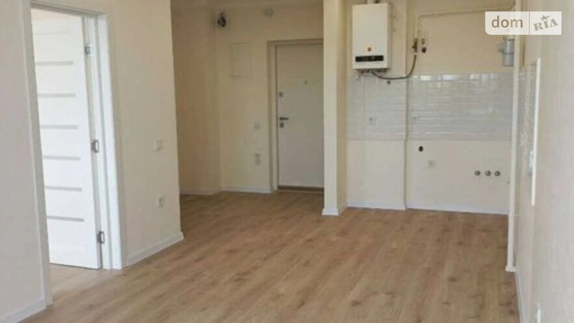 Продается 1-комнатная квартира 43 кв. м в Львове, ул. Владимира Навроцкого - фото 2