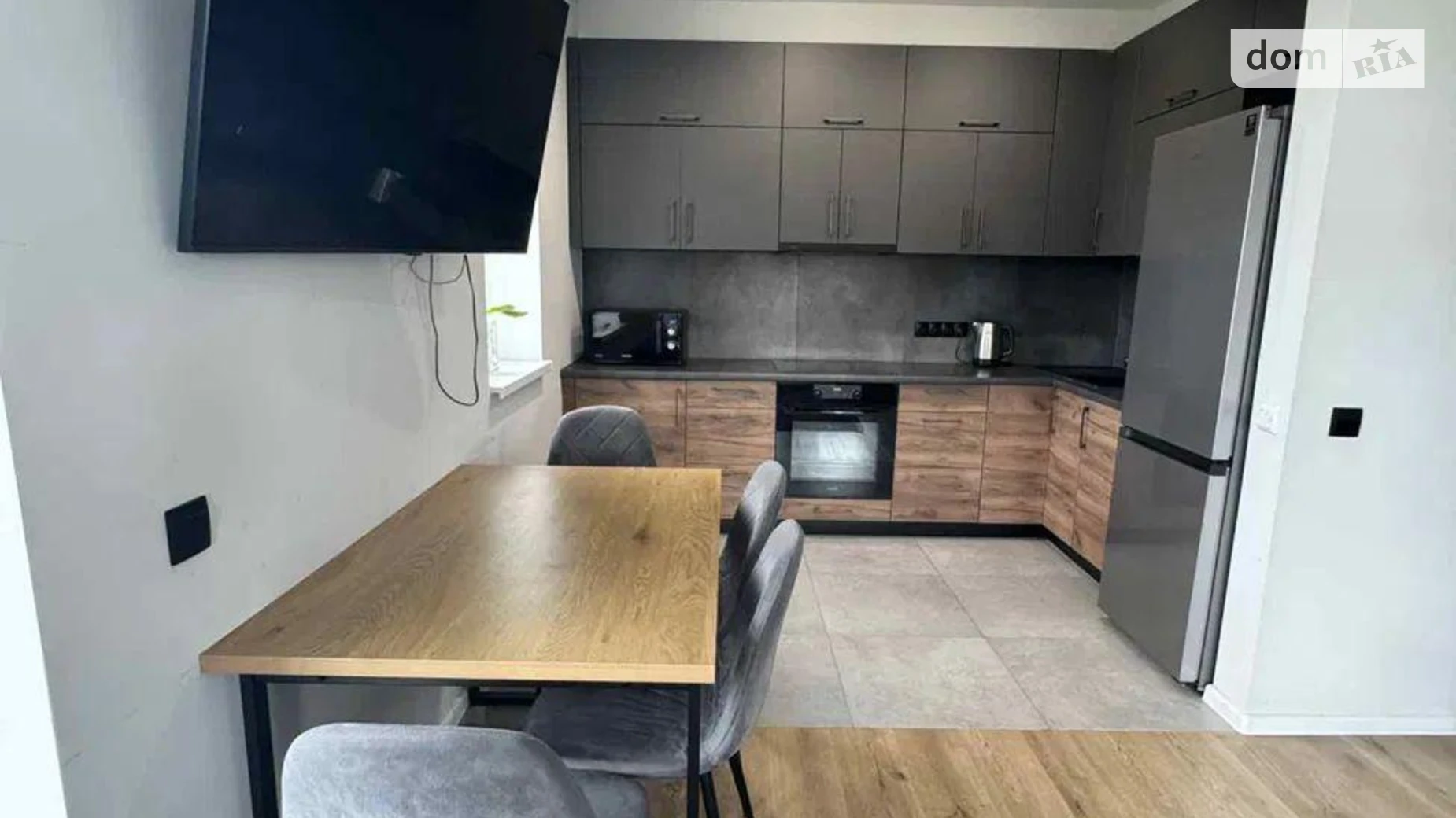 Продается 2-комнатная квартира 56 кв. м в Ужгороде, ул. Владимира Лендьела(Василия Докучаева), 17 - фото 3