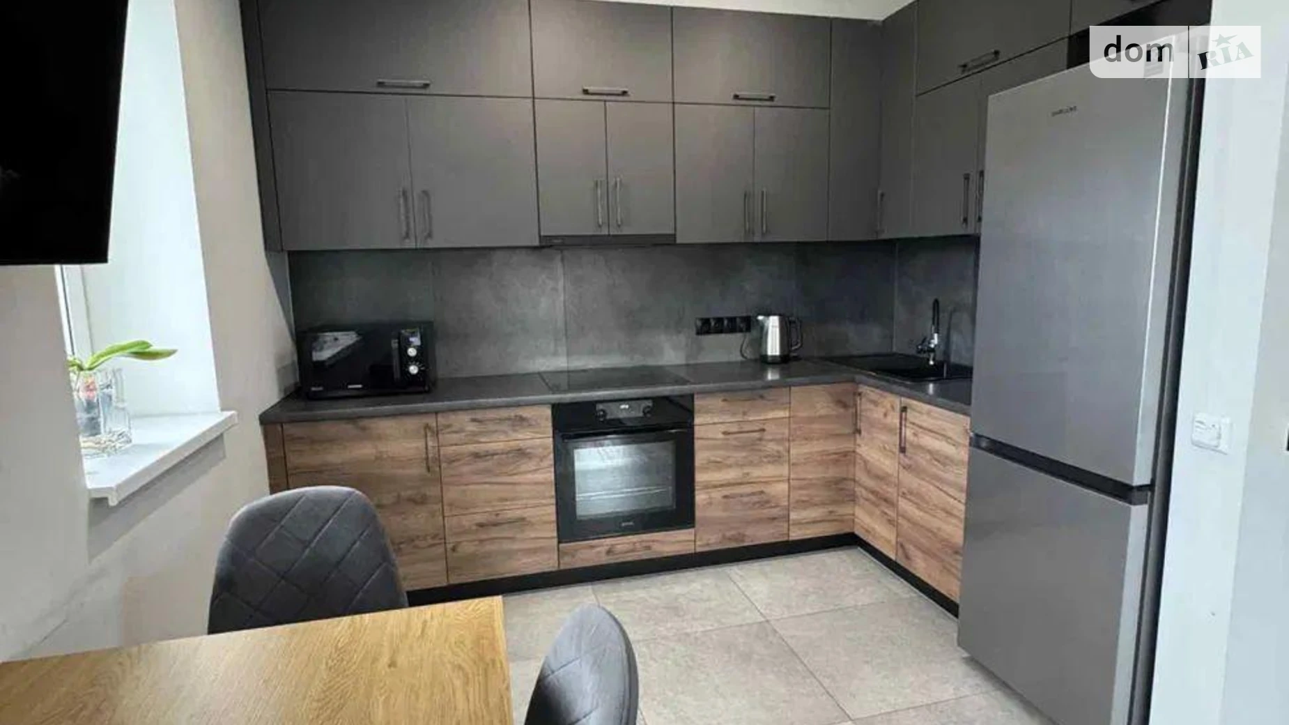 Продается 2-комнатная квартира 56 кв. м в Ужгороде, ул. Владимира Лендьела(Василия Докучаева), 17 - фото 4