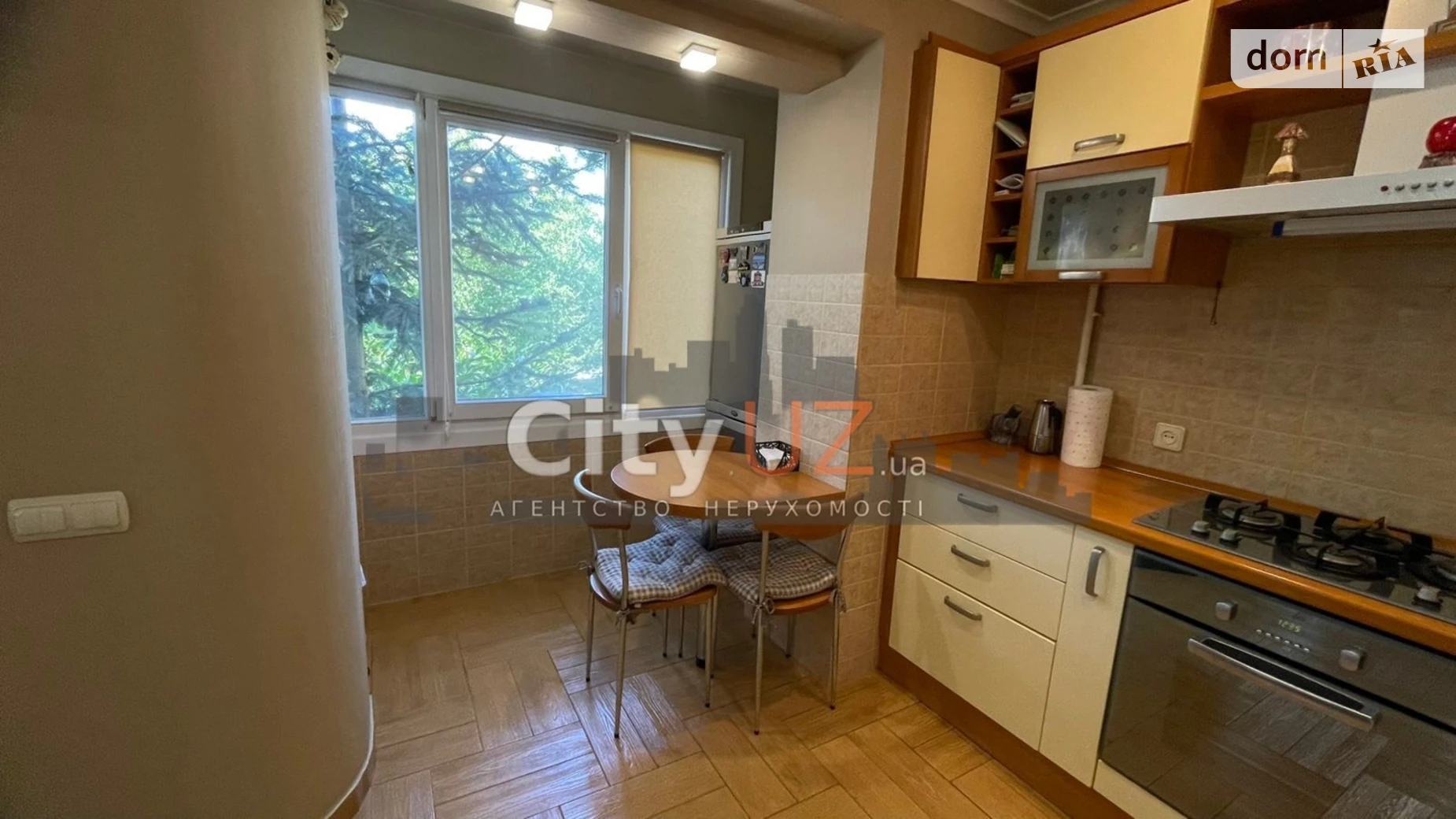 Продается 3-комнатная квартира 68 кв. м в Ужгороде, ул. Щедрая(Михаила Салтыкова-Щедрина) - фото 2