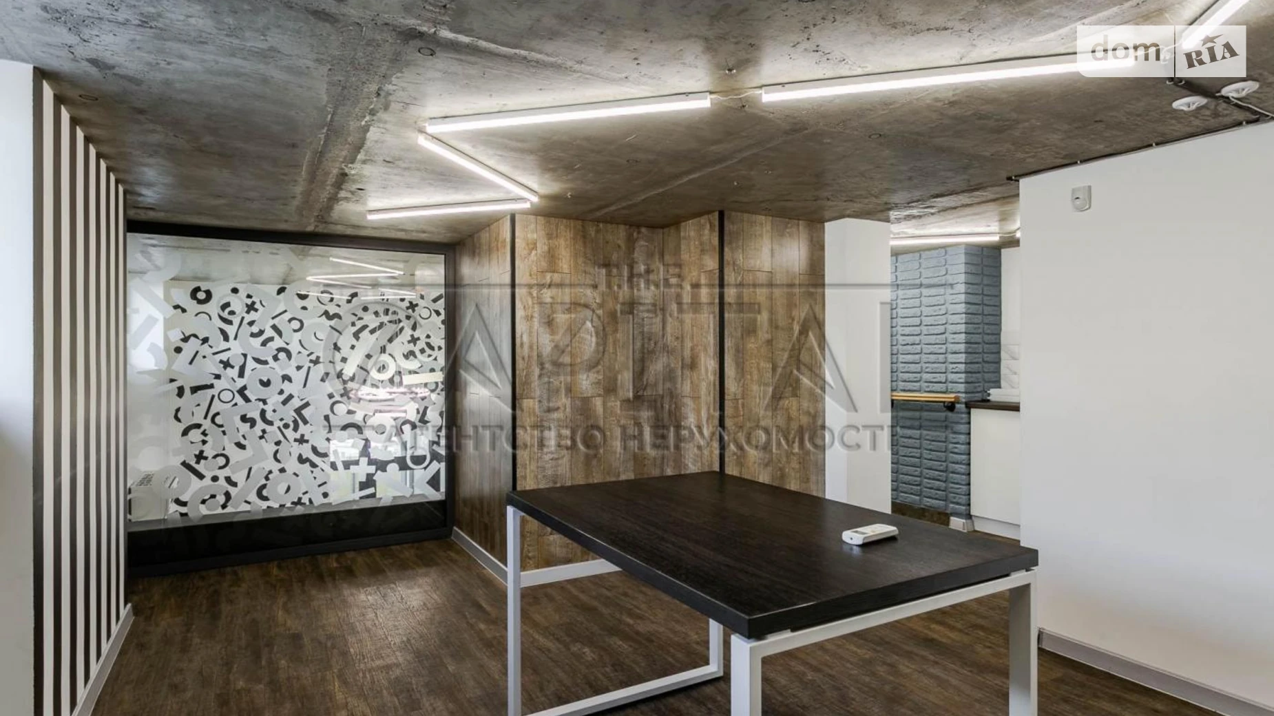 Сдается в аренду офис 300 кв. м в бизнес-центре, цена: 3500 $ - фото 3