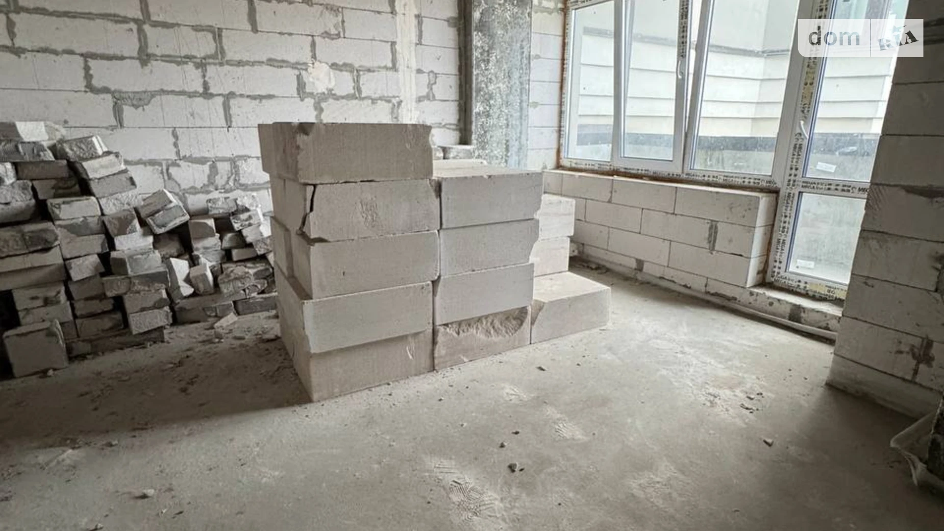 2-комнатная квартира 158.7 кв. м в Тернополе, пл. Героев Евромайдану, 9 - фото 4