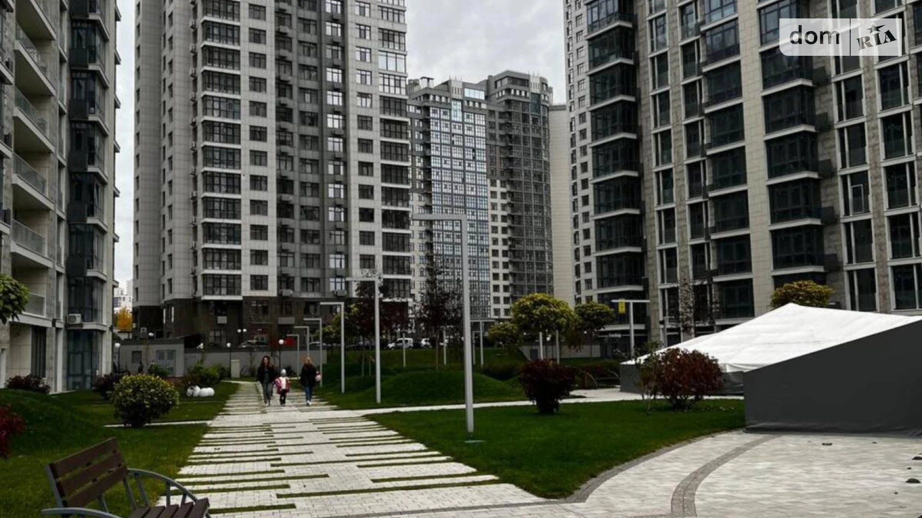 Продается 2-комнатная квартира 83 кв. м в Киеве, ул. Андрея Верхогляда(Драгомирова), 19Б - фото 3