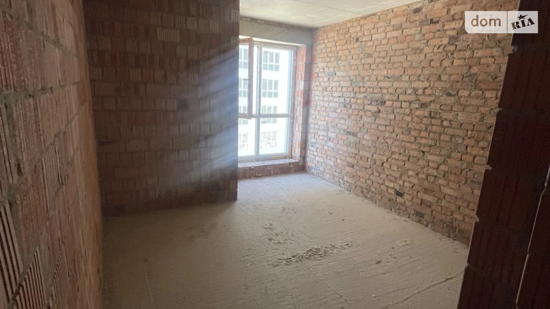 Продается 2-комнатная квартира 52 кв. м в Львове, ул. Железнодорожная - фото 2