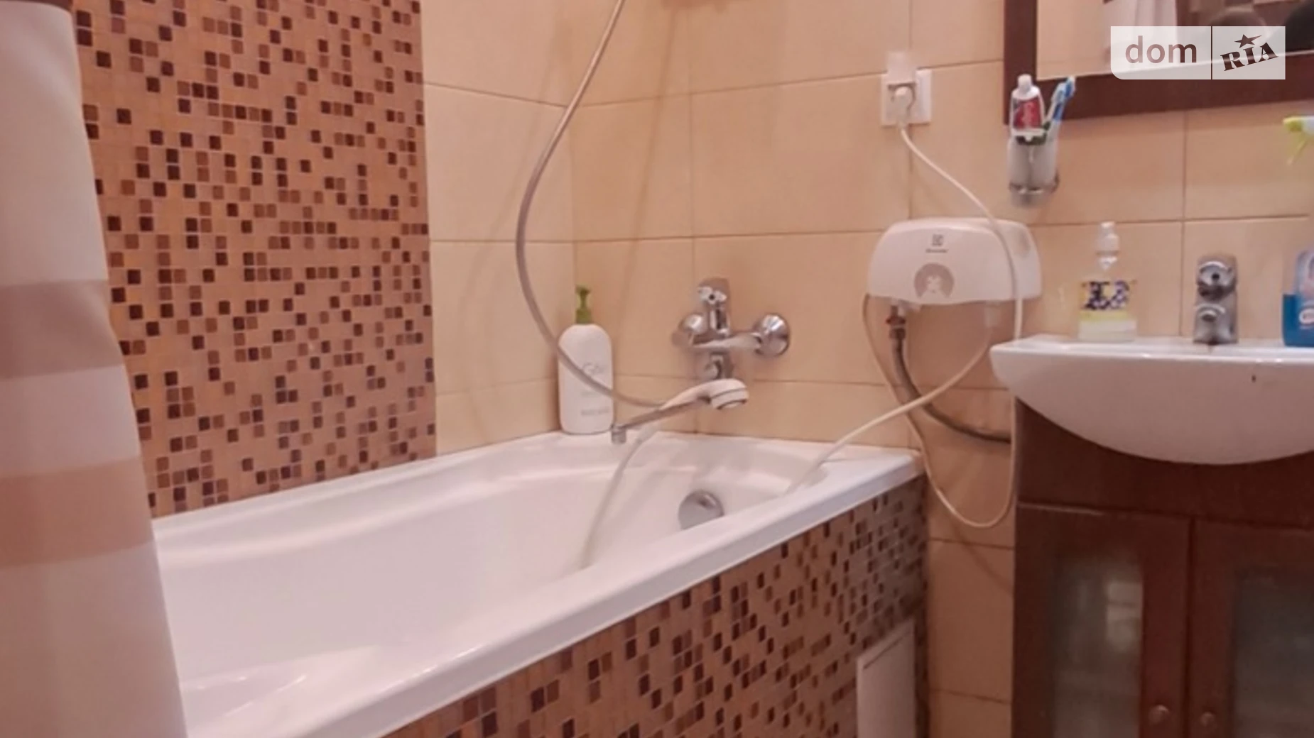 Продается 2-комнатная квартира 54.6 кв. м в Киеве, ул. Ялтинская, 10/14 - фото 3