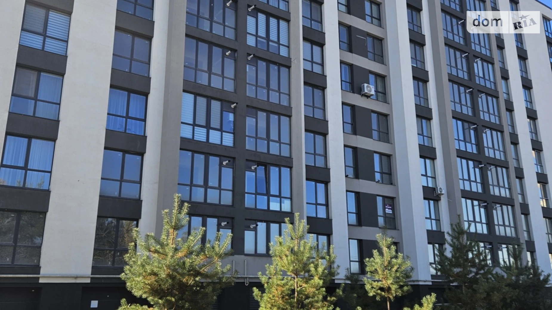 Продается 3-комнатная квартира 70.9 кв. м в Ивано-Франковске, ул. Романа Вирастюка, 1 - фото 2