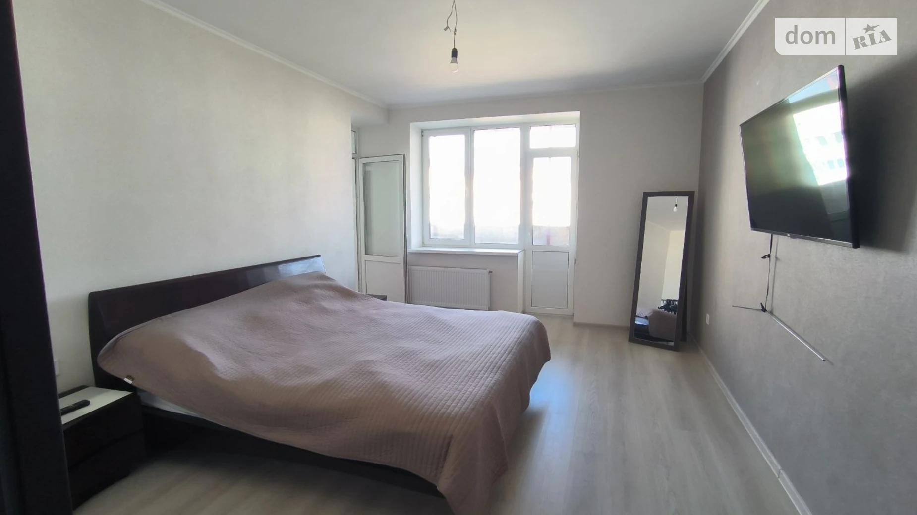 Продается 1-комнатная квартира 63.4 кв. м в Николаеве, ул. Лазурная, 5 Корпус 11 - фото 3