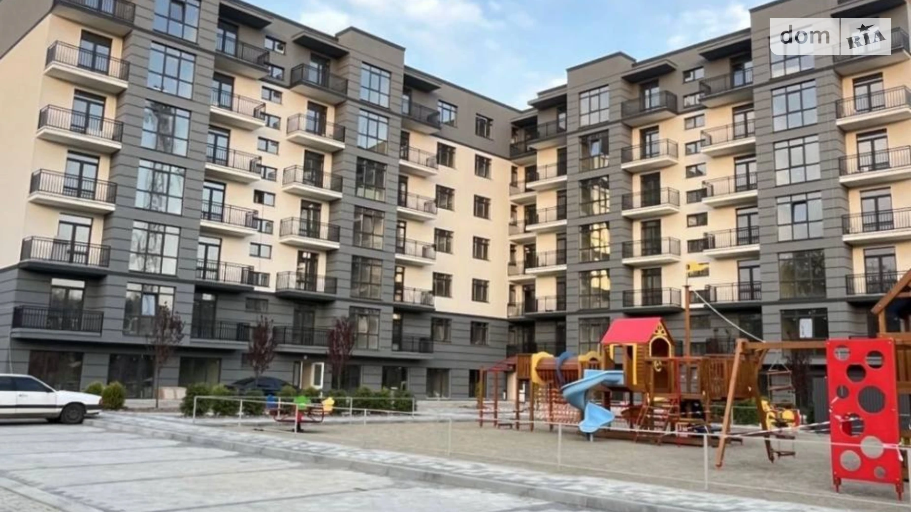 Продается 1-комнатная квартира 48 кв. м в Ужгороде, ул. Ивана Фогарашия, 17 - фото 4