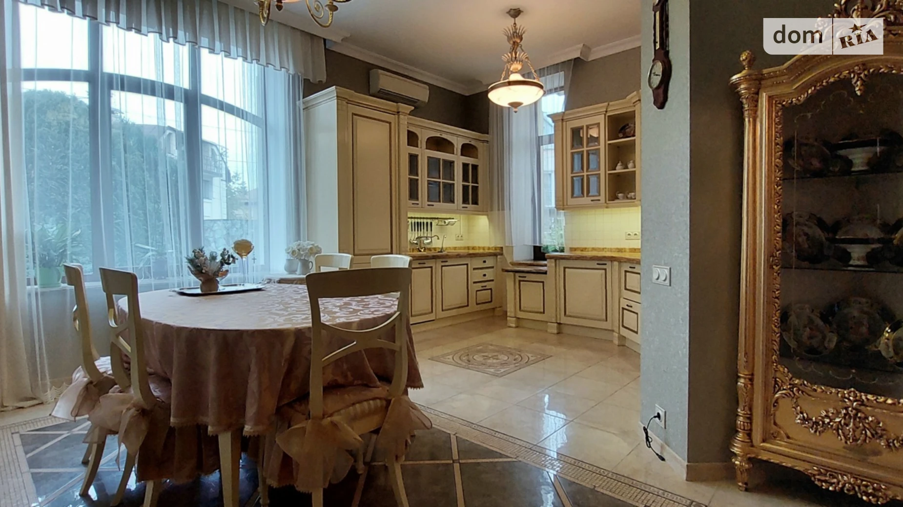 Продается дом на 3 этажа 539 кв. м с балконом, цена: 3000000 $ - фото 4