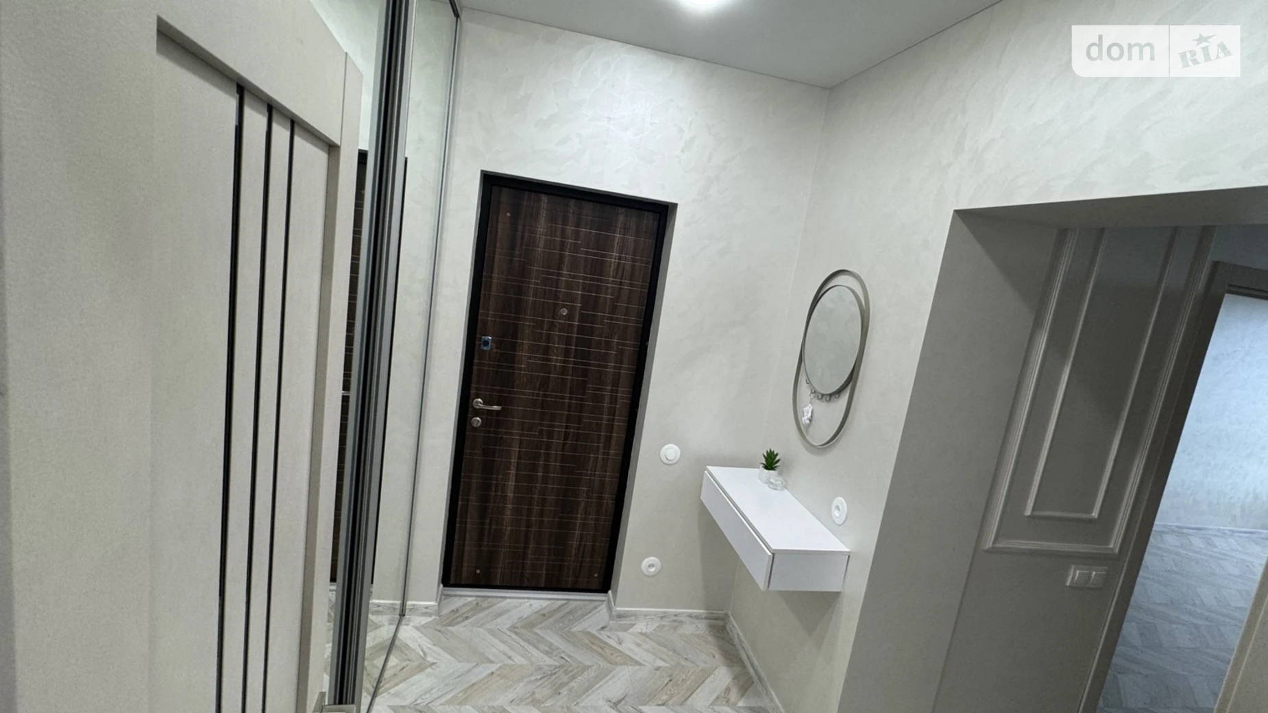 Продается 1-комнатная квартира 58 кв. м в Одессе, цена: 78500 $ - фото 2