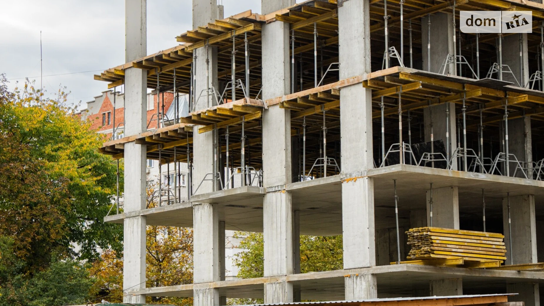 Продается 1-комнатная квартира 38 кв. м в Ивано-Франковске, ул. Галицкая - фото 5