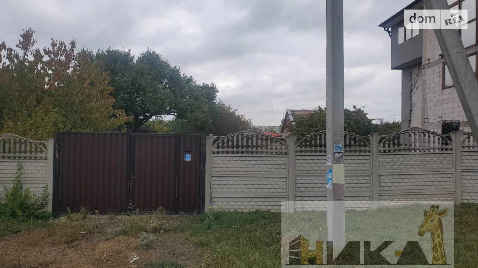 Продается дом на 3 этажа 300 кв. м с балконом, цена: 79999 $ - фото 4