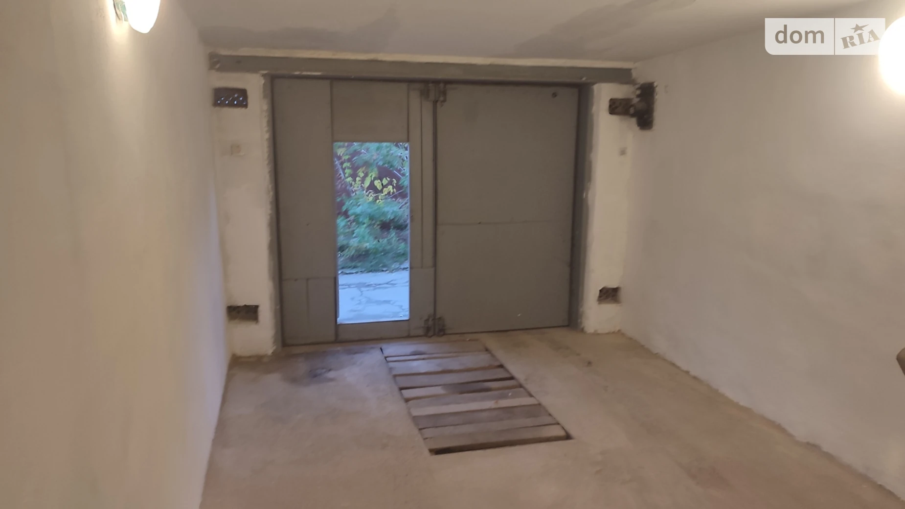 Продається місце в гаражному кооперативі під бус на 18.1 кв. м, цена: 6000 $ - фото 2