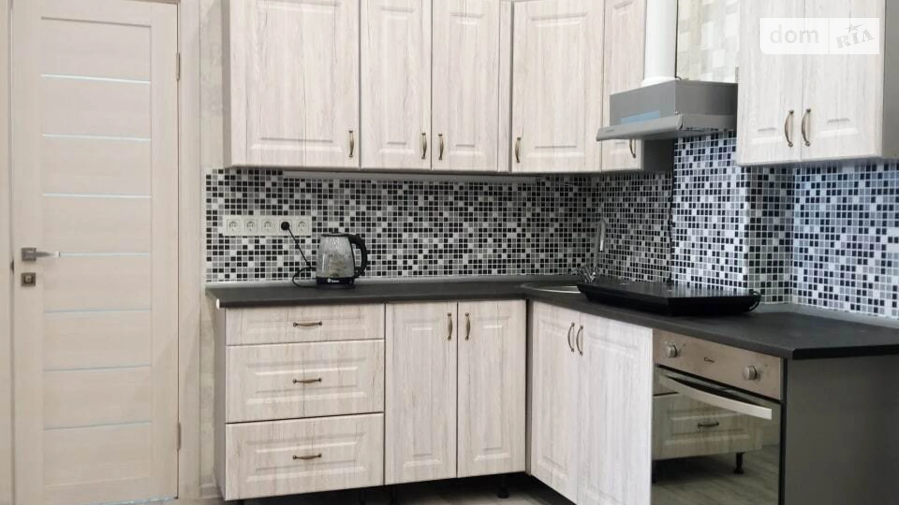 Сдается в аренду 2-комнатная квартира 55 кв. м в Крыжановка, ул. Защитников Украины(Генерала Бочарова), 44Б - фото 3