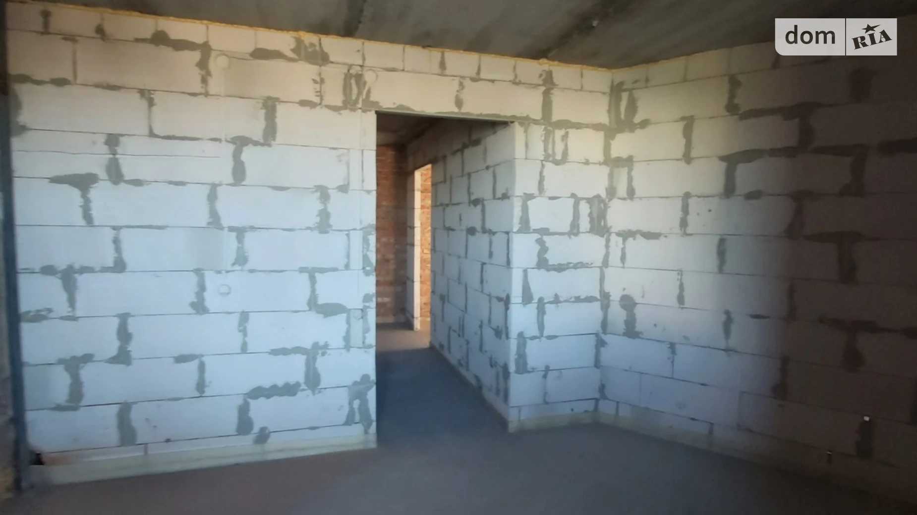 1-комнатная квартира 47.9 кв. м в Тернополе, ул. Галицкая - фото 2