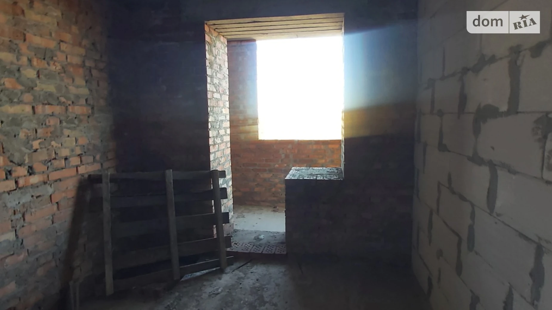 2-комнатная квартира 64 кв. м в Тернополе, ул. Галицкая - фото 3