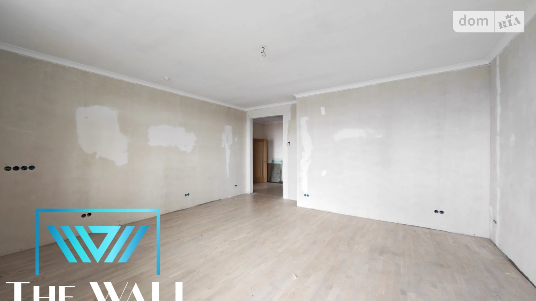 Продается 1-комнатная квартира 68.1 кв. м в Киеве, ул. Коновальца Евгения, 44А - фото 3