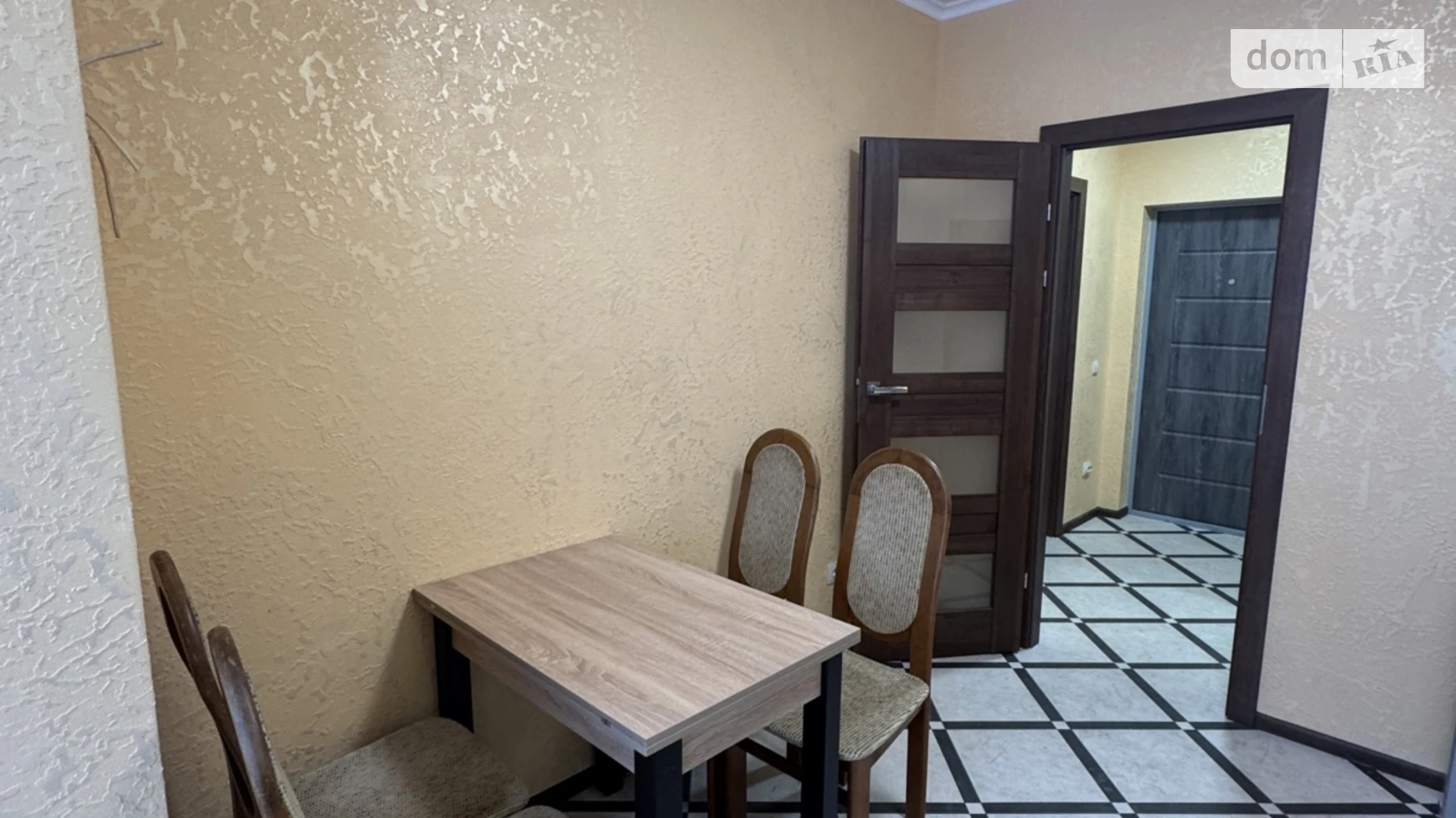 Продается 1-комнатная квартира 40 кв. м в Ивано-Франковске, ул. Высочана Семена, 18 - фото 5