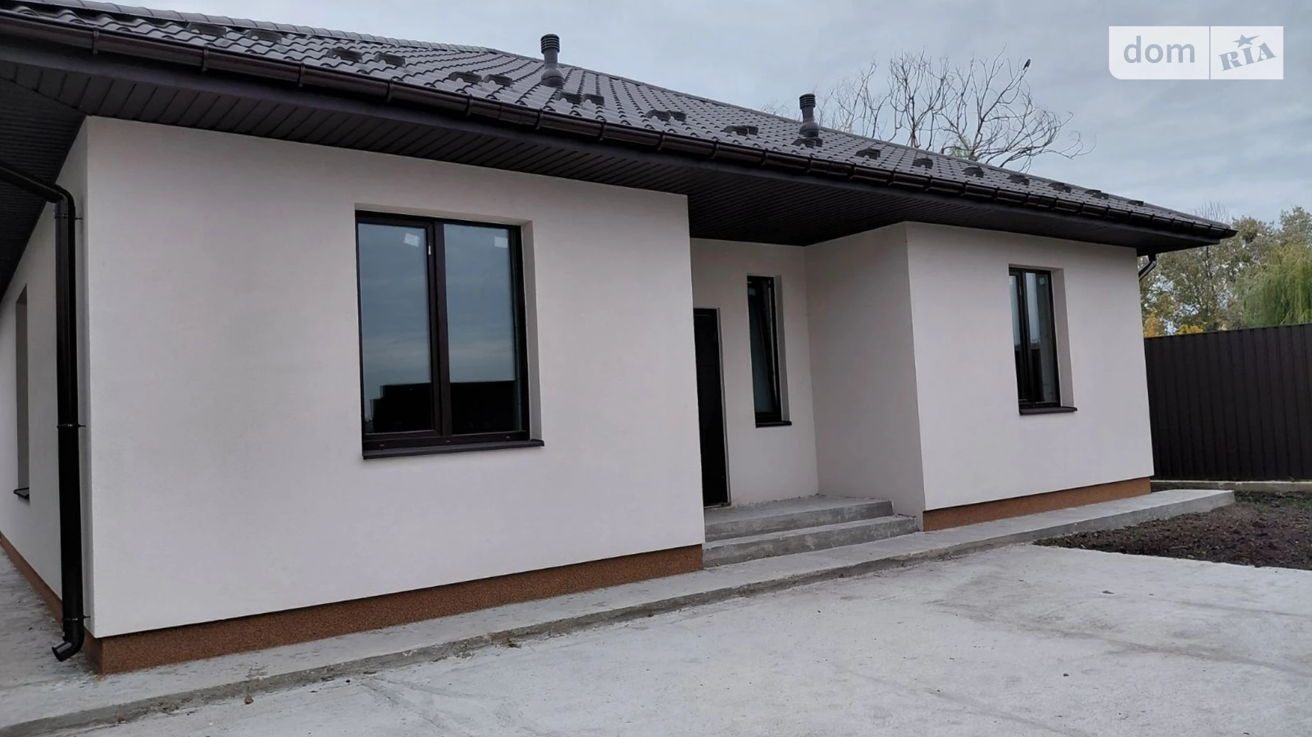 Продается одноэтажный дом 120 кв. м с террасой, цена: 139000 $ - фото 2